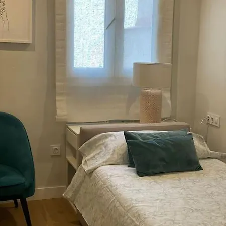 Apartamento Velarde-Maestranza Seville Exterior photo