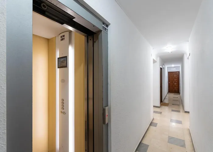 Apartamento Velarde-Maestranza