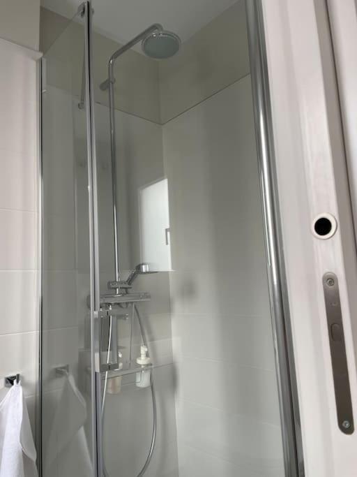 Velarde-maestranza Apartment *